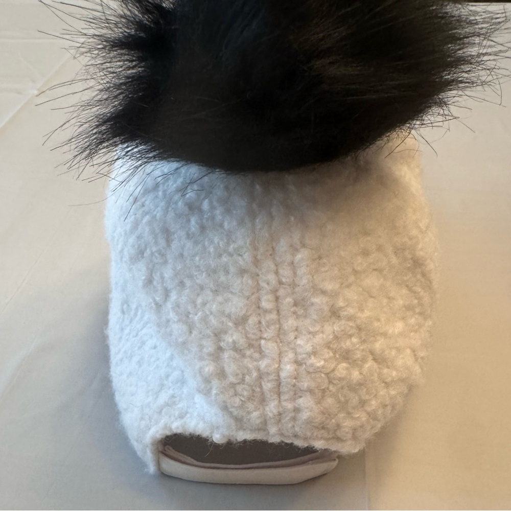 Cozy Snowman Fleece Women's Hat adjustable NWOT - Picture 3 of 6